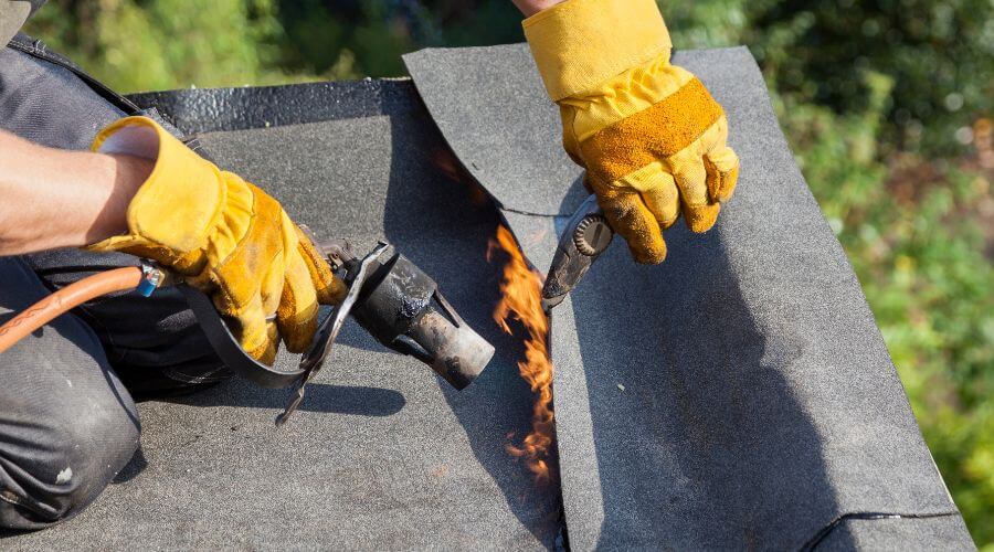 Professional New roof installation in Geuda Springs, KS